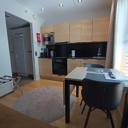 Huoneisto Gold